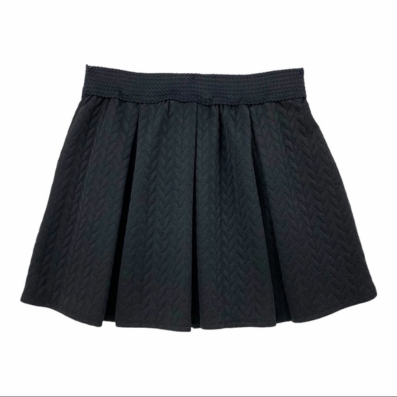 Wide Pleat Box Pleat Black Mini Skirt by EyeShadow - Picture 1 of 16